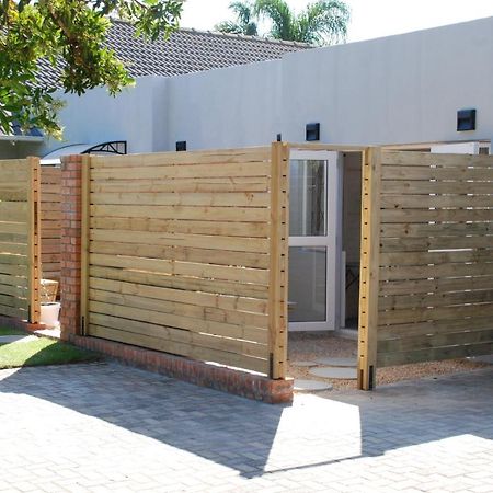 بورت اليزابيث Secure, Private, Queen Room Close To Airport المظهر الخارجي الصورة